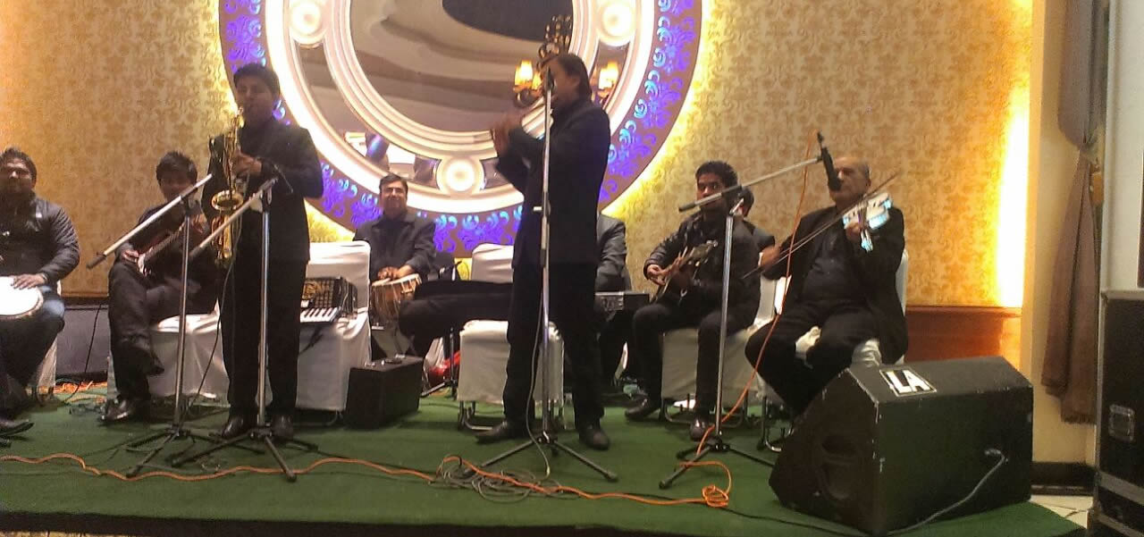 famous instrumental band tripoli lebanon