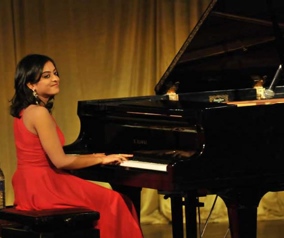 female piano players tripoli lebanon