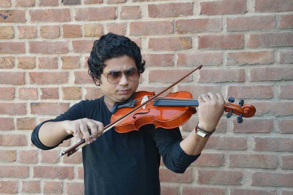 best violin players tripoli lebanon